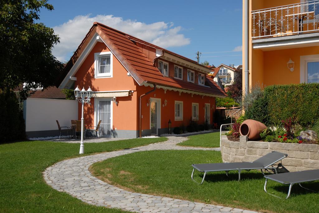 Landhaus Laugele Ferienwohnungen Nussdorf  Exterior photo