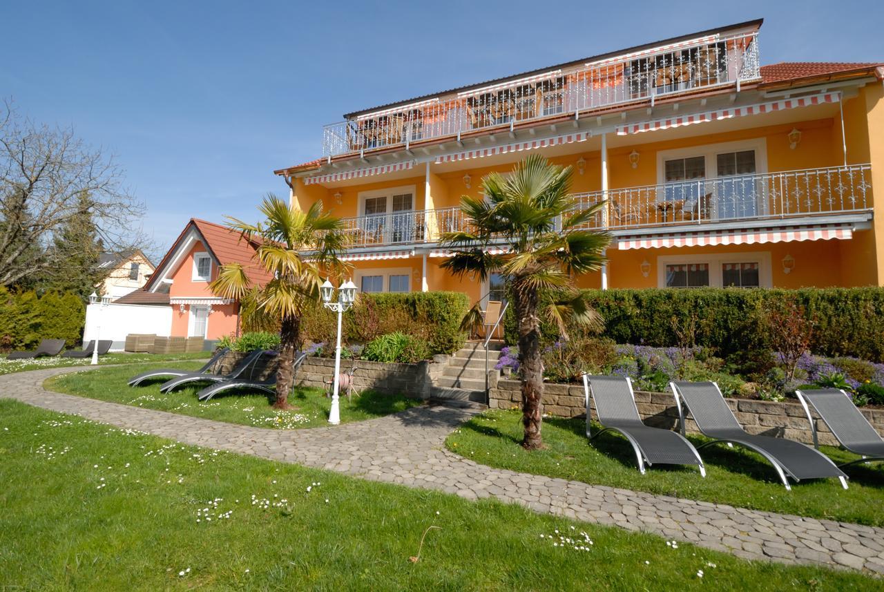 Landhaus Laugele Ferienwohnungen Nussdorf  Exterior photo